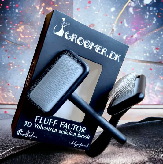 Fluff Factor Slicker Brush for Curly coats image 0